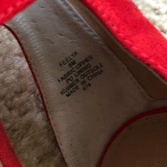 Steve Madden red shoes - Picture 3 of 3